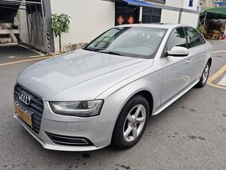 奥迪A4L 35TFSI 2.0T 自动 技术型 