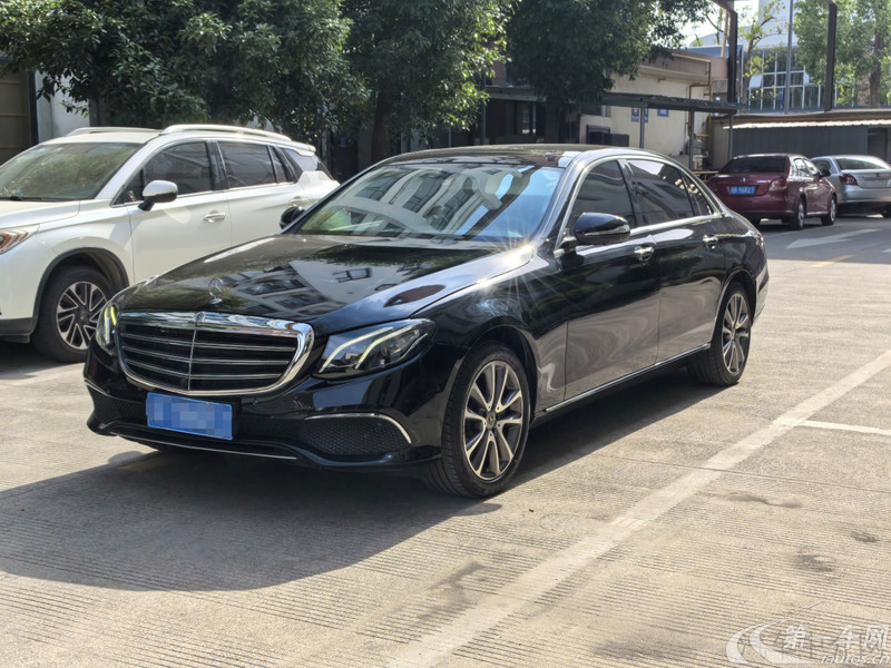 奔驰E级 E300L 2019款 2.0T 自动 汽油 时尚型改款 (国Ⅵ) 