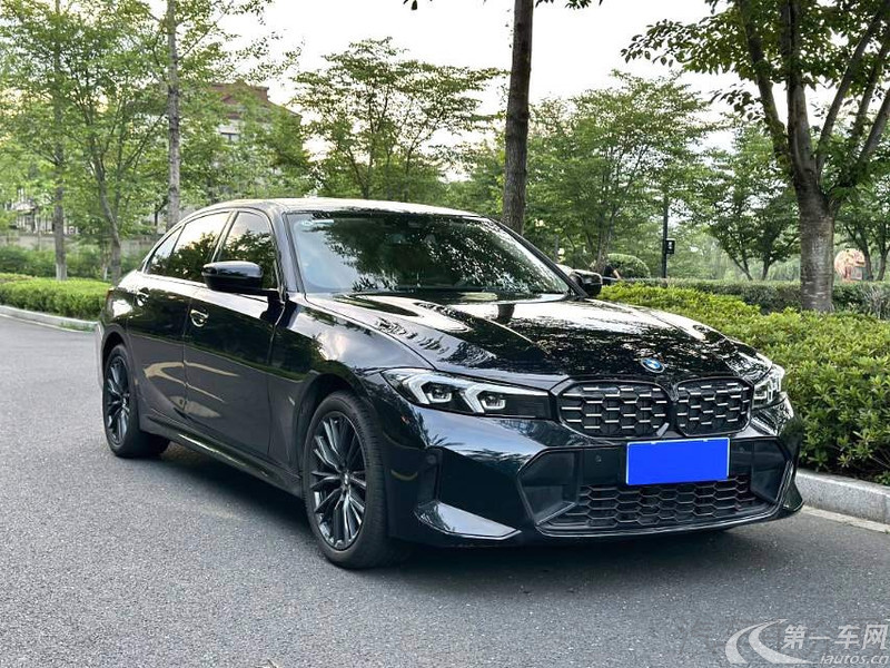 宝马3系 325i 2024款 2.0T 自动 汽油 M运动曜夜套装 (国Ⅵ) 