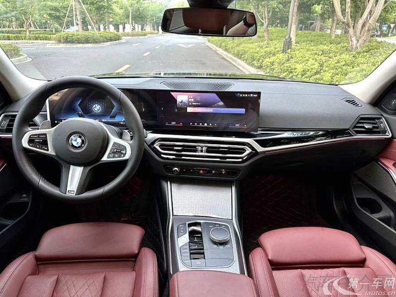 宝马3系 325i 2024款 2.0T 自动 汽油 M运动曜夜套装 (国Ⅵ) 