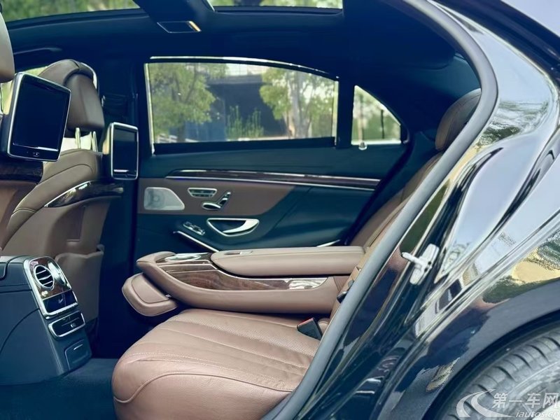 奔驰S级 S320 [进口] 2016款 3.0T 自动 汽油 豪华型加长版 (欧Ⅴ) 