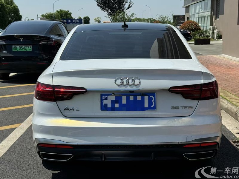 奥迪A4L 2020款 2.0T 自动 时尚动感型 (国Ⅵ) 