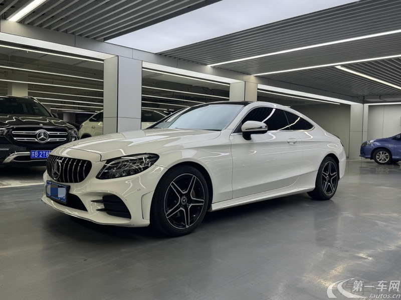 奔驰C级 C260 2019款 1.5T 自动 运动版 (国Ⅵ) 