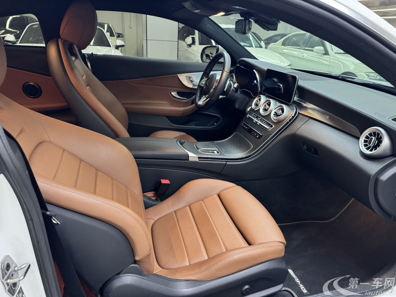 奔驰C级 C260 2019款 1.5T 自动 运动版 (国Ⅵ) 