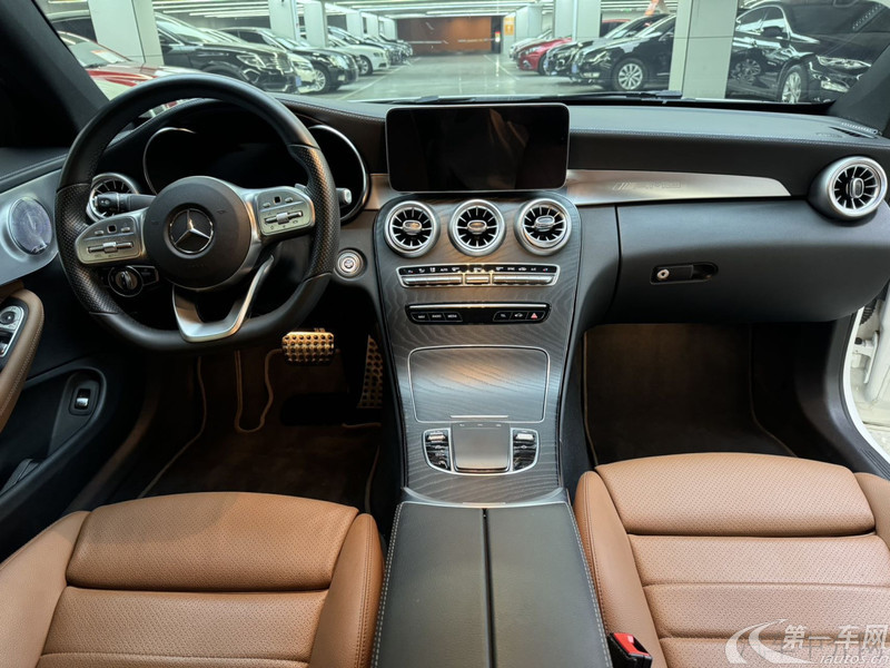 奔驰C级 C260 2019款 1.5T 自动 运动版 (国Ⅵ) 