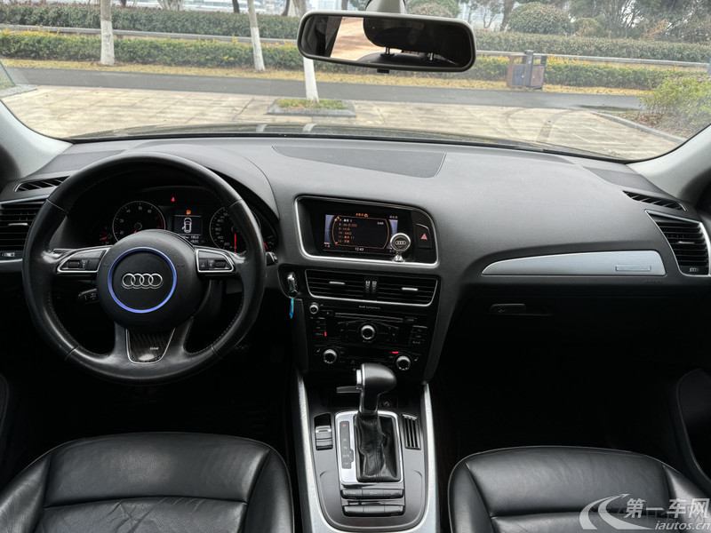 奥迪Q5 2015款 2.0T 自动 四驱 汽油 技术型 (国Ⅴ) 