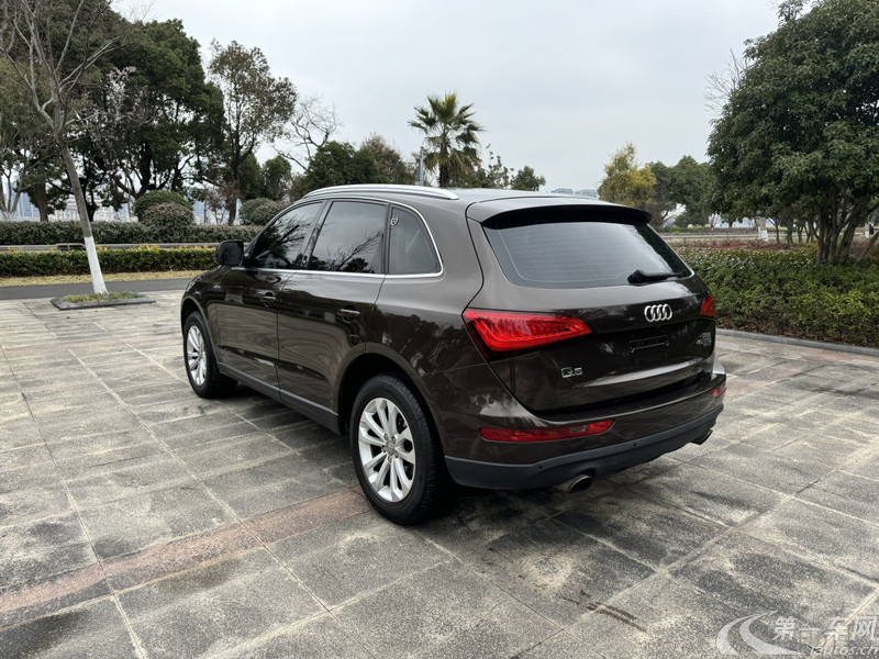 奥迪Q5 2015款 2.0T 自动 四驱 汽油 技术型 (国Ⅴ) 