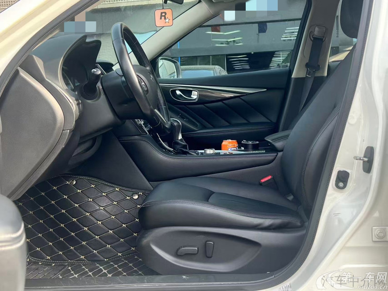 英菲尼迪Q50L 2016款 2.0T 自动 舒适版 (国Ⅴ) 