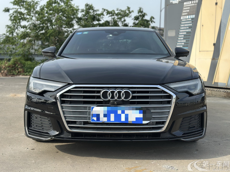 奥迪A6L 40TFSI 2019款 2.0T 自动 豪华动感型 (国Ⅵ) 