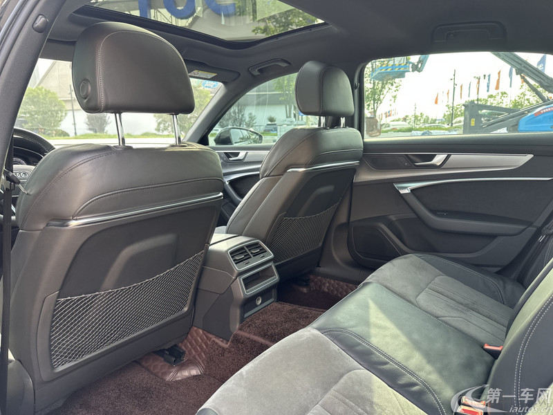 奥迪A6L 40TFSI 2019款 2.0T 自动 豪华动感型 (国Ⅵ) 
