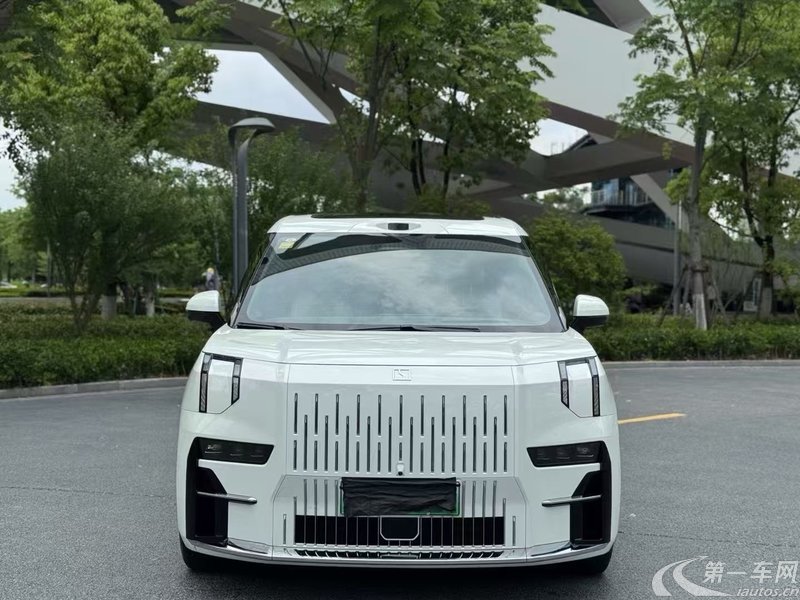 【泰安二手极氪ZEEKR 009】极氪ZEEKR 009 2024款 0.0T 自动 过道版108kWh