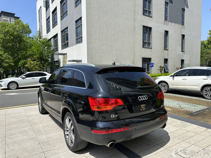 奥迪Q7 [进口] 2007款 4.2L 自动 豪华型 
