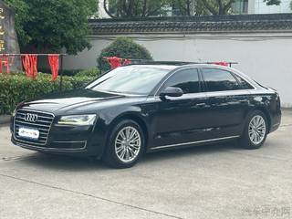 奥迪A8L 3.0T 舒适型 