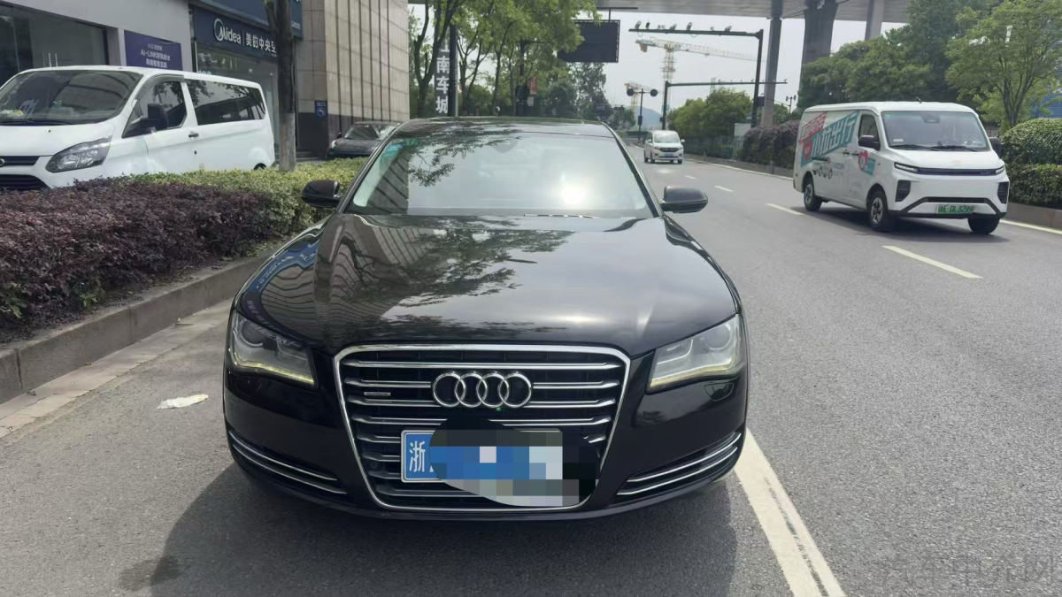 奥迪A8L [进口] 2011款 3.0T 自动 汽油 豪华型价格0万 