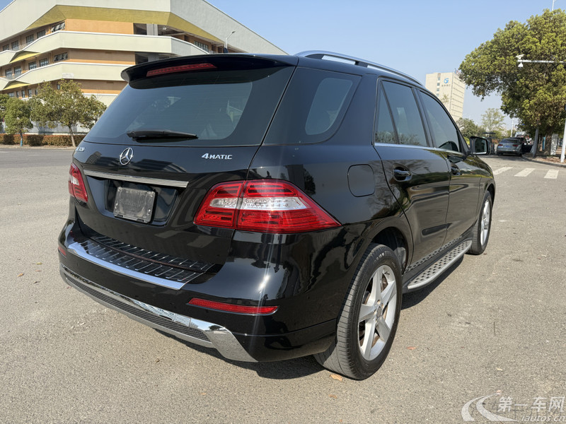 奔驰M级 ML320 [进口] 2014款 3.0T 自动 汽油 (欧Ⅳ) 
