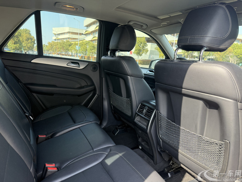 奔驰M级 ML320 [进口] 2014款 3.0T 自动 汽油 (欧Ⅳ) 