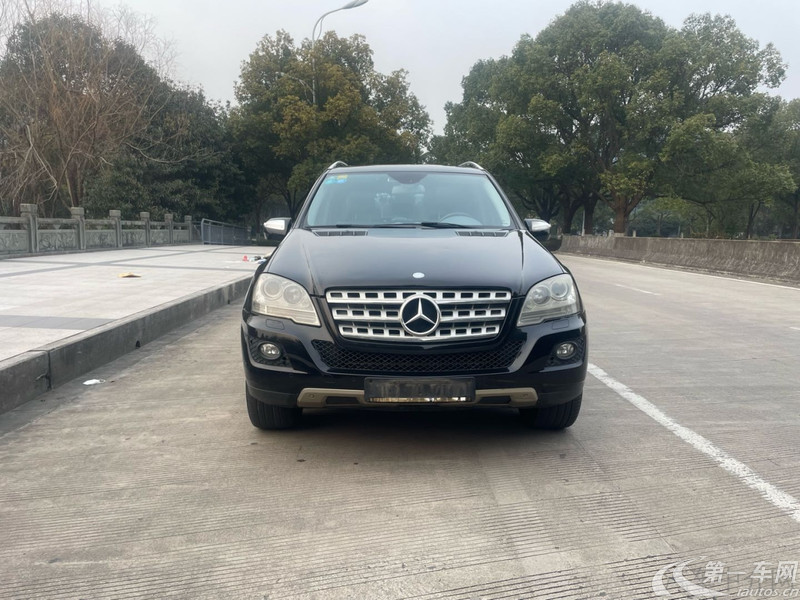 奔驰M级 ML350 [进口] 2010款 3.5L 自动 汽油 豪华型 