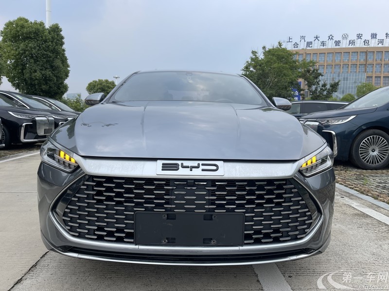 比亚迪秦PLUS 2021款 1.5L 自动 旗舰型 (国Ⅵ) 