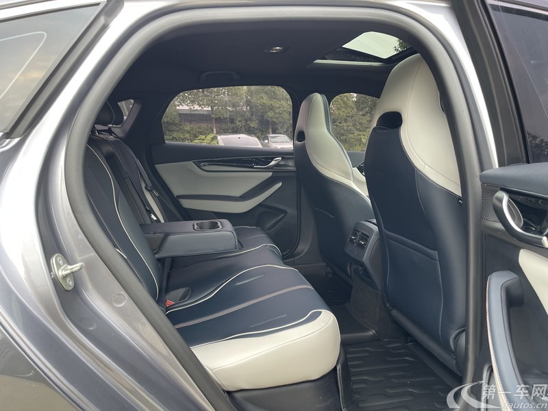 比亚迪秦PLUS 2021款 1.5L 自动 旗舰型 (国Ⅵ) 